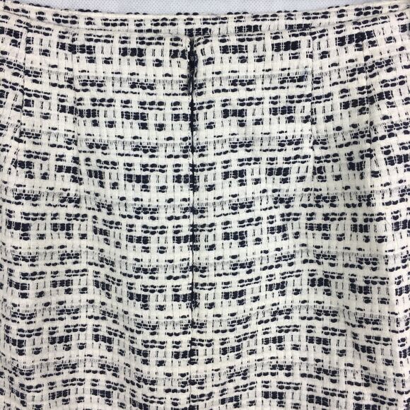 Ann Taylor Skirt Womens Sz 2 White Black Tweed Boucle Knee Length Pencil Lined - Picture 10 of 12